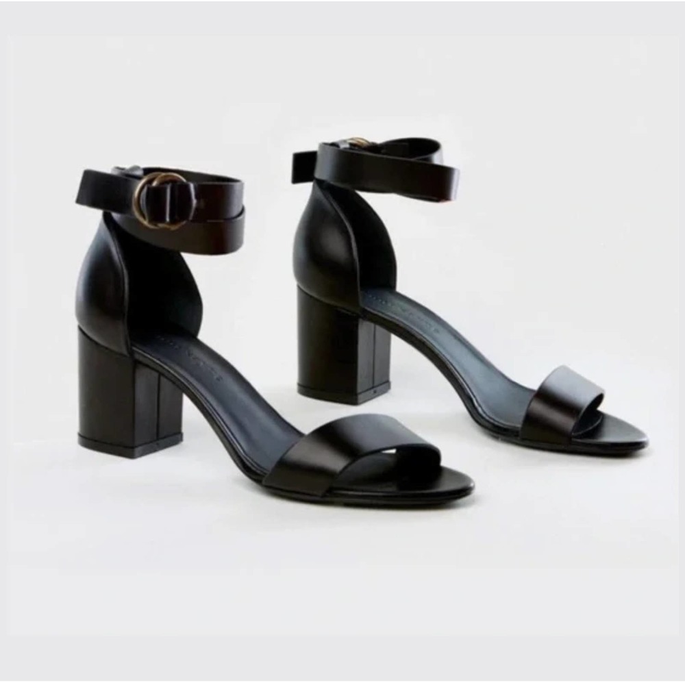 JENNI KAYNE - Black Leather Strap Block Heels Sandals - 40 1/2 (10)